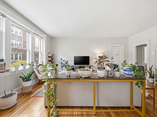 36A St. Paul Street 1, Brookline MA 02446