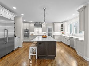 14 Charles St, North Reading MA 01864