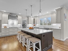 14 Charles St, North Reading MA 01864