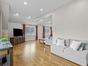 14 Charles St, North Reading MA 01864