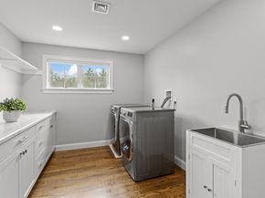 14 Charles St, North Reading MA 01864