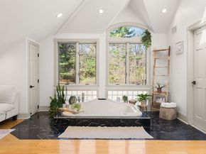 22 Old Cambridge Turnpike, Lincoln MA 01773