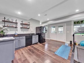 4 Nipmuc Ln, Southborough MA 01772