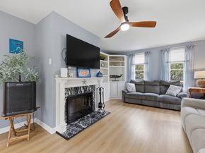 294 Stoneybrook Rd, Fitchburg MA 01420