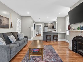 49 Essex St 1R, Salem MA 01970