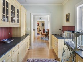 43 Oak Hill Road, Harvard MA 01451