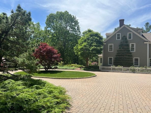 43 Oak Hill Road, Harvard MA 01451