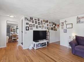 52 Summer St, Barre MA 01005
