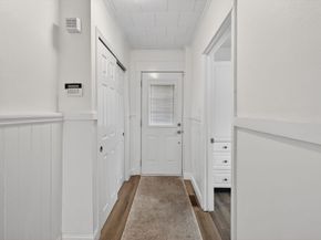 12 Linden St, Berlin MA 01503