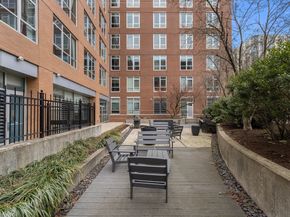700 Harrison Ave 516, Boston MA 02118