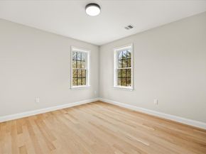 33 Glendale Ave, Brockton MA 02301