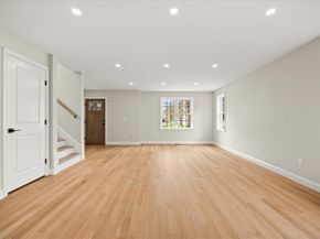 33 Glendale Ave, Brockton MA 02301