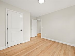 33 Glendale Ave, Brockton MA 02301