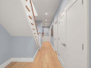 90 Columbia U90, Brookline MA 02446