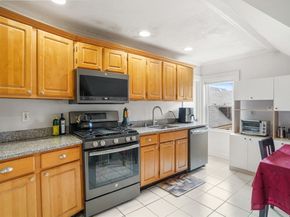 193 Hamilton Street 3, Boston MA 02122