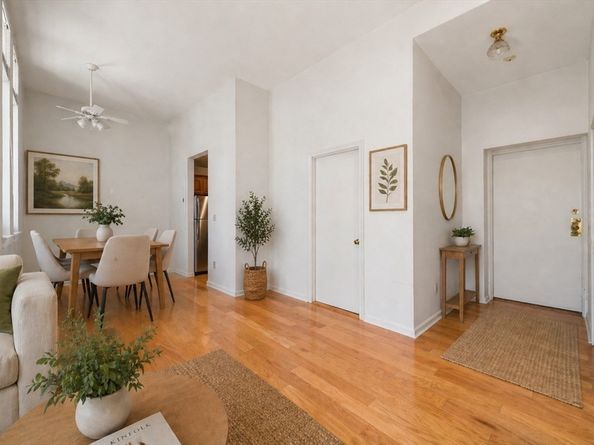350 W 4th St 204, Boston MA 02127