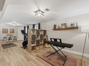 7 Maplewood Road, Shrewsbury MA 01545