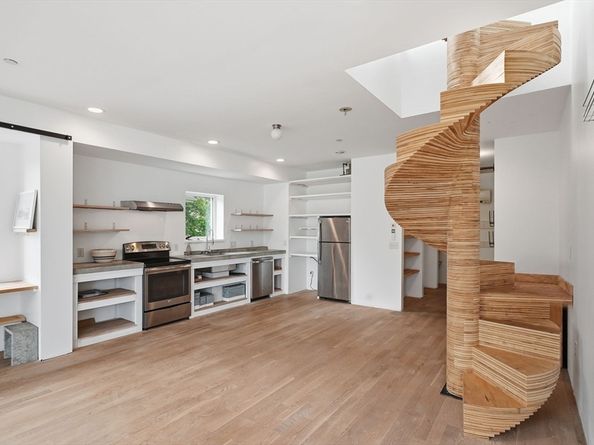 21 Lamartine St 3, Boston MA 02130