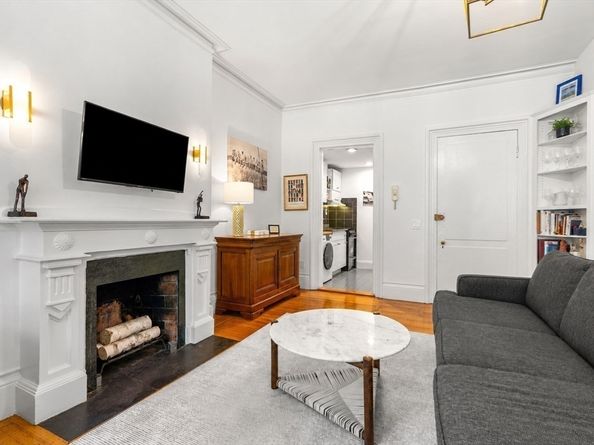 247 Beacon Street 2, Boston MA 02116