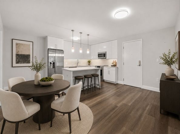 771 Harrison Ave. 405, Boston MA 02118