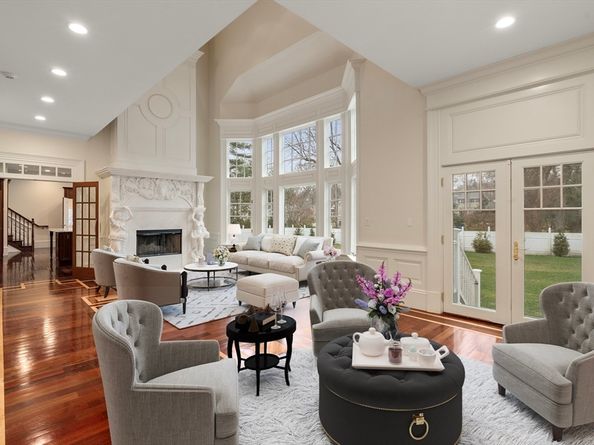 75 Woodfall Rd, Belmont MA 02478