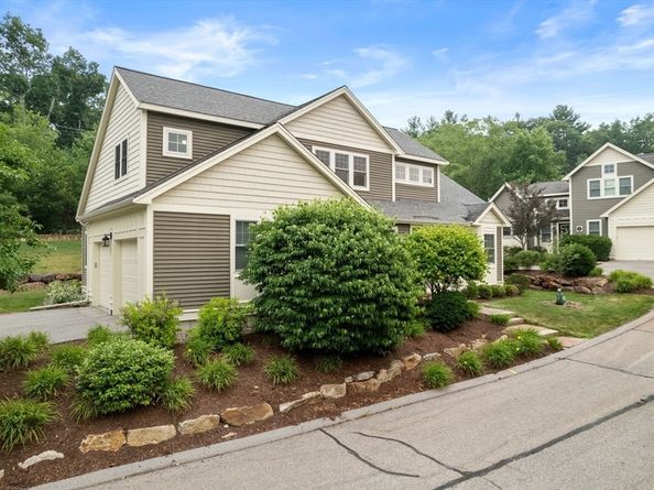 3 Mcgill Ct 214, Hopkinton MA 01748