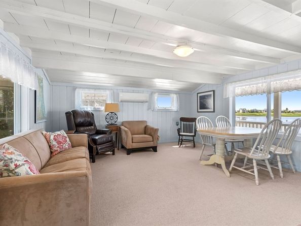 3 36th Street, Newbury MA 01951