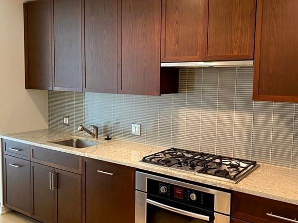 580 Washington St 604, Boston MA 02111