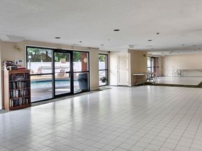 8 9th St 406, Medford MA 02155