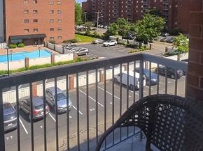 8 9th St 406, Medford MA 02155