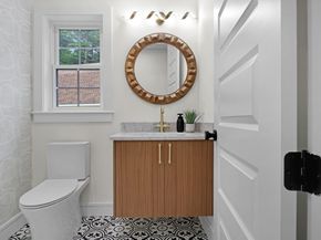 293 Cross St, Norwell MA 02061
