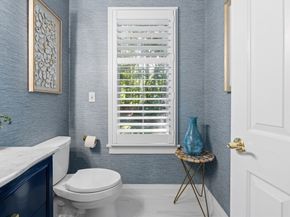 32 Bobby Jones Dr 32, Andover MA 01810