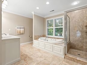 32 Bobby Jones Dr 32, Andover MA 01810