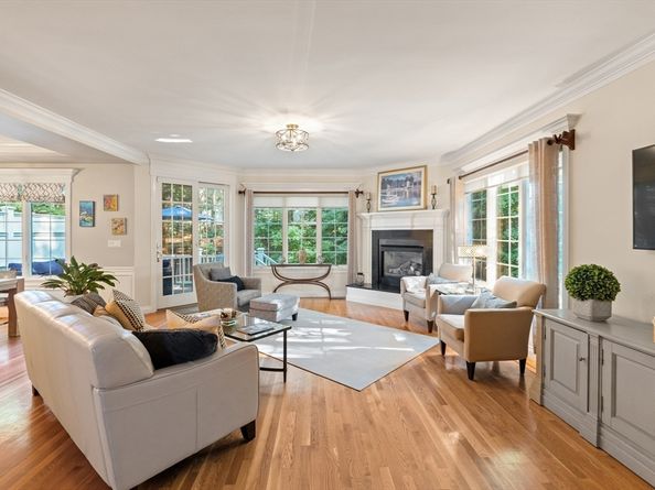 32 Bobby Jones Dr 32, Andover MA 01810
