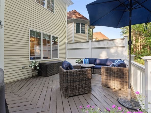 32 Bobby Jones Dr 32, Andover MA 01810