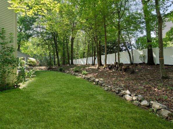 100 Avery Heights Drive, Holden MA 01520