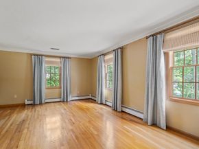 100 Avery Heights Drive, Holden MA 01520