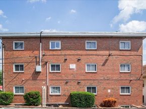 2 Lagrange Street 7, Boston MA 02132