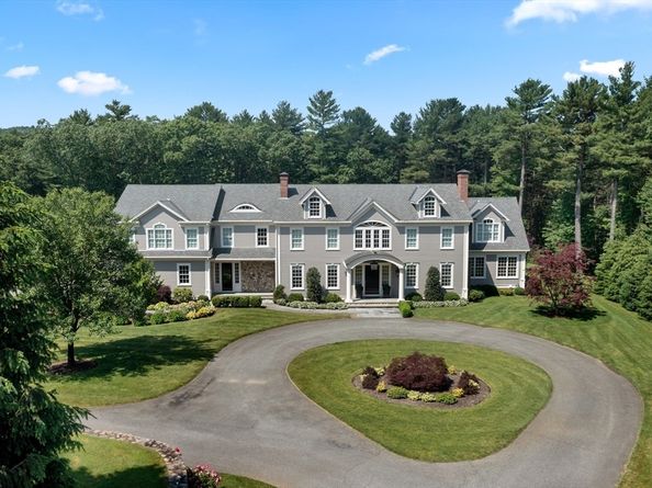 540 Harland St, Milton MA 02186