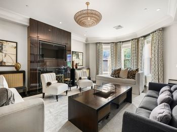 15 Marlborough St