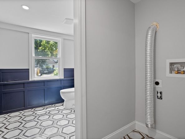 51 Kilbourn Rd, Lancaster MA 01523
