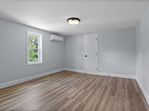 51 Kilbourn Rd, Lancaster MA 01523