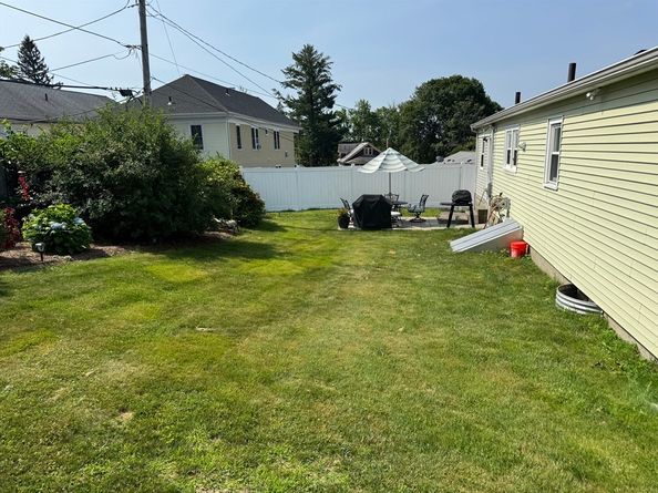 89 Westview, Worcester MA 01602