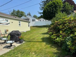 89 Westview, Worcester MA 01602