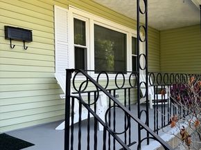 89 Westview, Worcester MA 01602