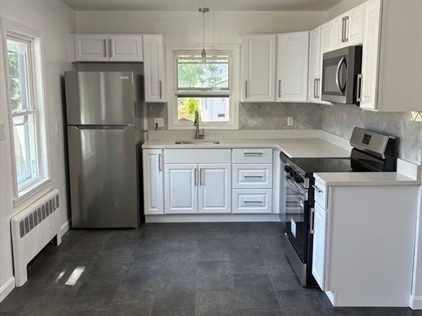 63 Bernice Ave, Brockton MA 02301