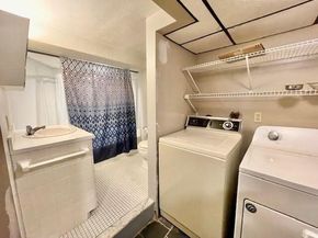 10 Brewster St, Plymouth MA 02360
