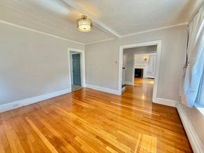 10 Brewster St, Plymouth MA 02360