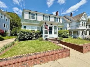 10 Brewster St, Plymouth MA 02360