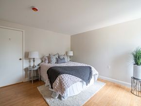 1105 Massachusetts Ave 1C, Cambridge MA 02138